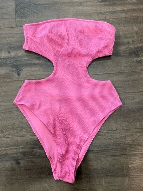 H&M Hot Pink Textured Cutout One-Piece Swimsuit